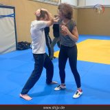 9_241110-FB-Frauen-SV