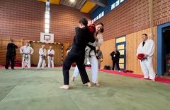 4160f364-e68d-48b6-ac88-30f5b3c46581