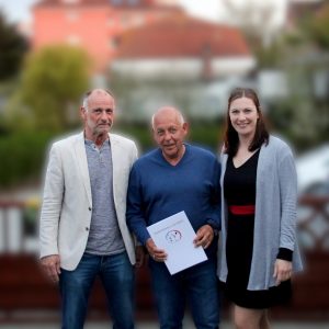 Herbert Bünning mit Anja Sell (re.) und Lothar Glosivic (li.)